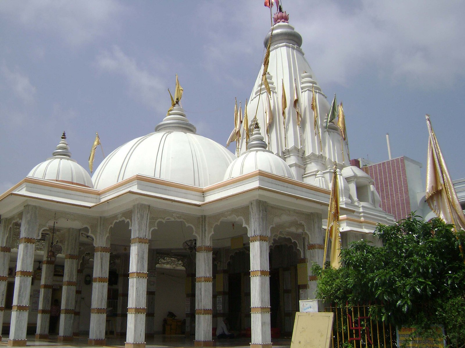 Deoria gallery