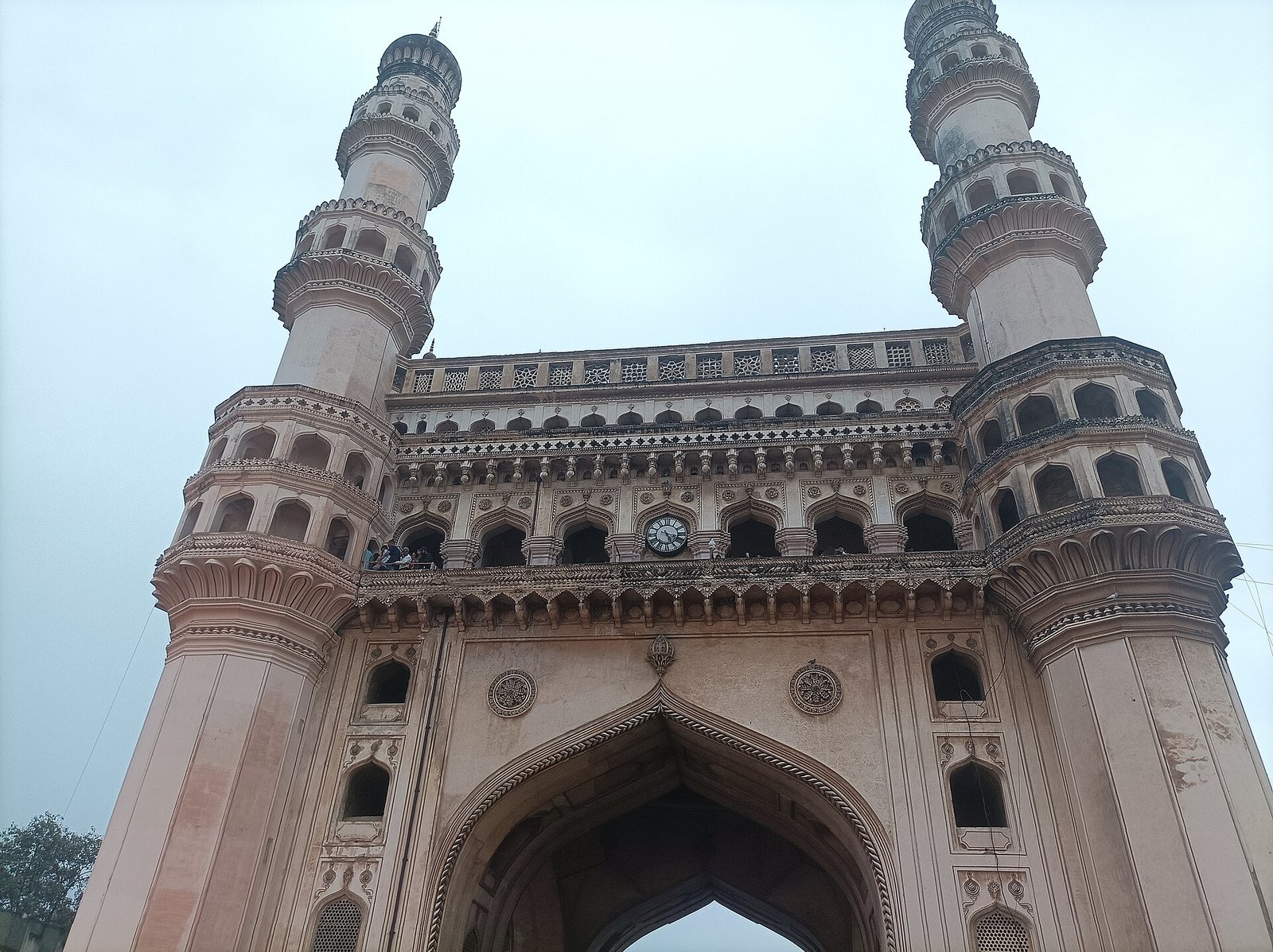 Hyderabad City Sightseeing – 1 Day Tour photo 4
